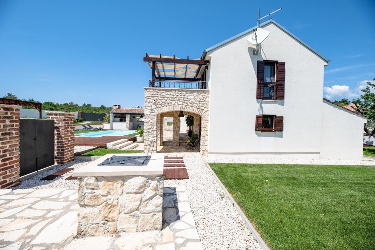 Slivnica Casa Di Nikolaヴィラ エクステリア 写真