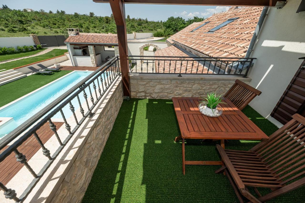 Slivnica Casa Di Nikolaヴィラ エクステリア 写真